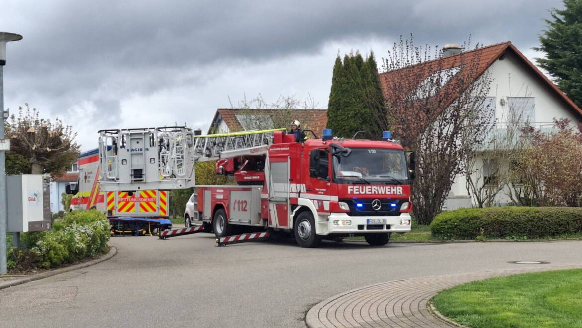 H HDL Rettungsdienst benötigt Drehleiter
