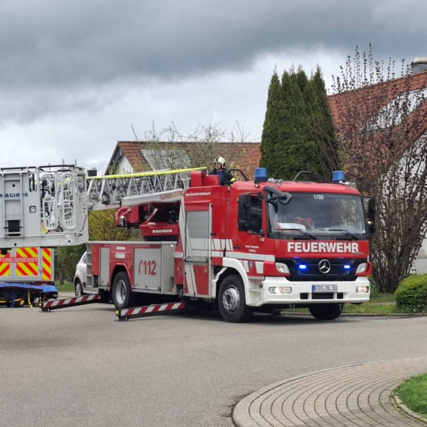 H HDL Rettungsdienst benötigt Drehleiter